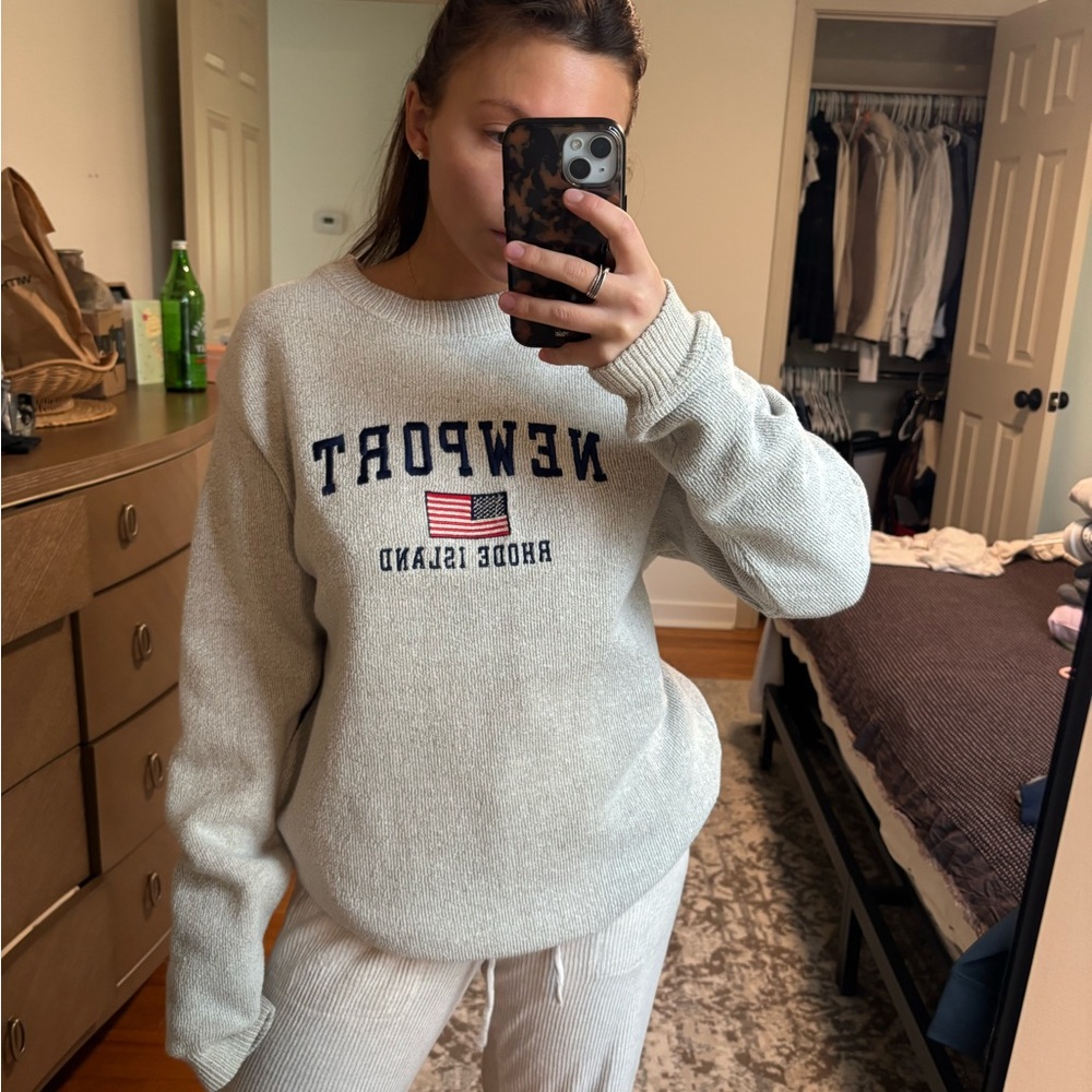 Newport Rhode Island Beige Sweater